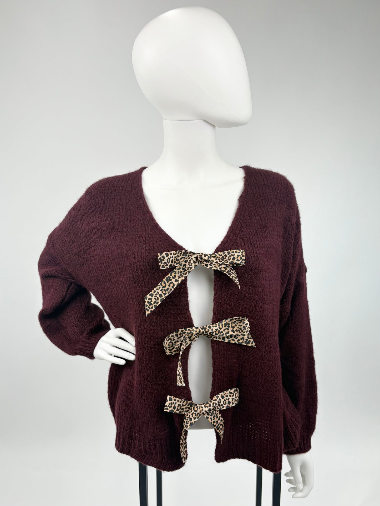 Cardigan Leo-Schleifen bordeaux, Gr. 36-44