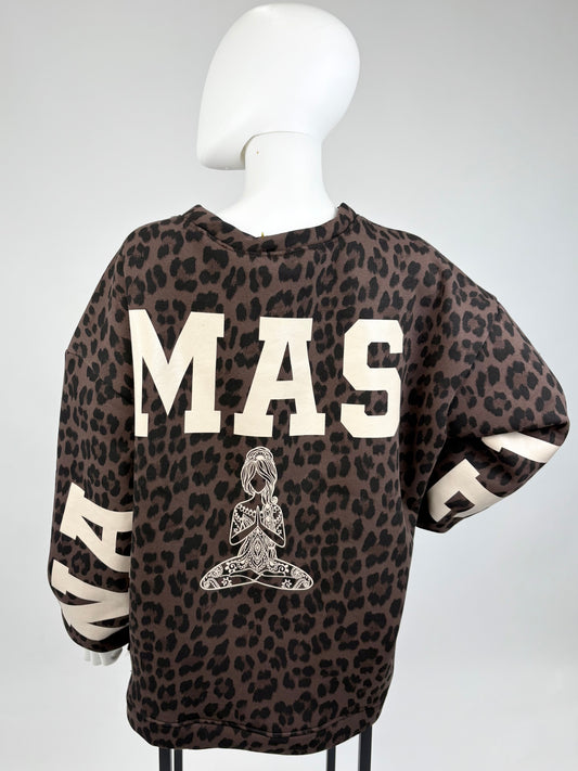 Oversized Leopard Print Sweatshirt "NAMASTE" Gr. 38-44