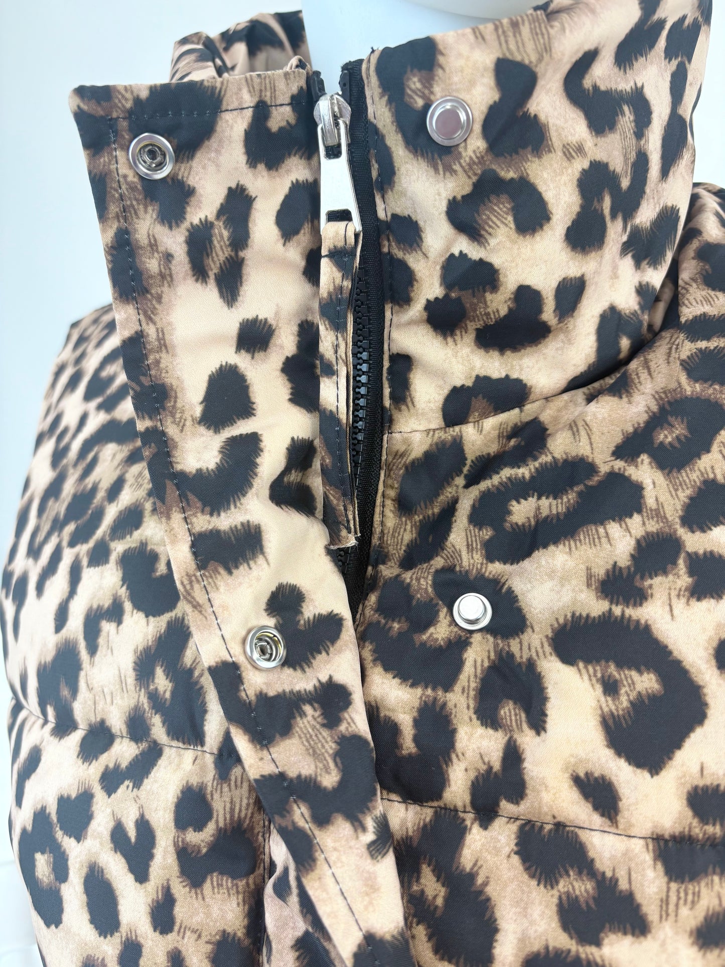 Steppweste Leopardenmuster Gr. 40-44