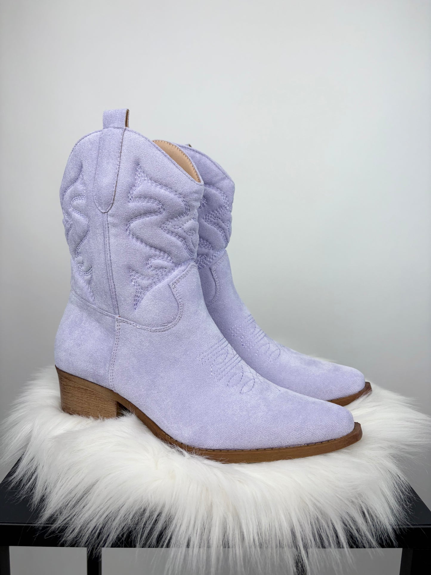 Cowboy-Boot flieder, Gr. 36-40