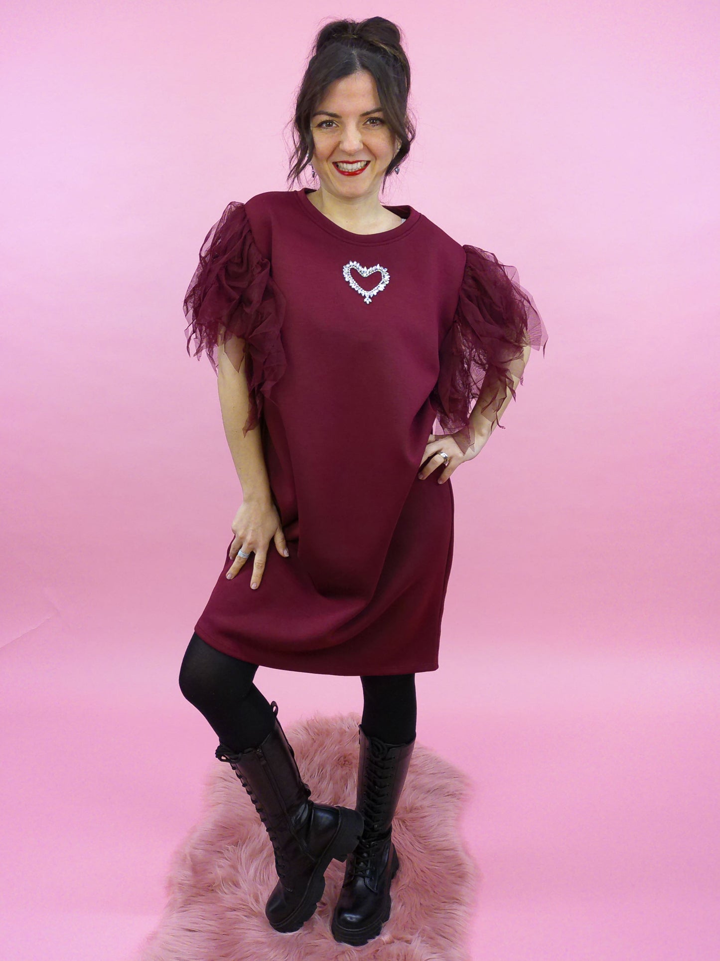 Kleid Tüllärmel bordeaux, Gr. 38-44