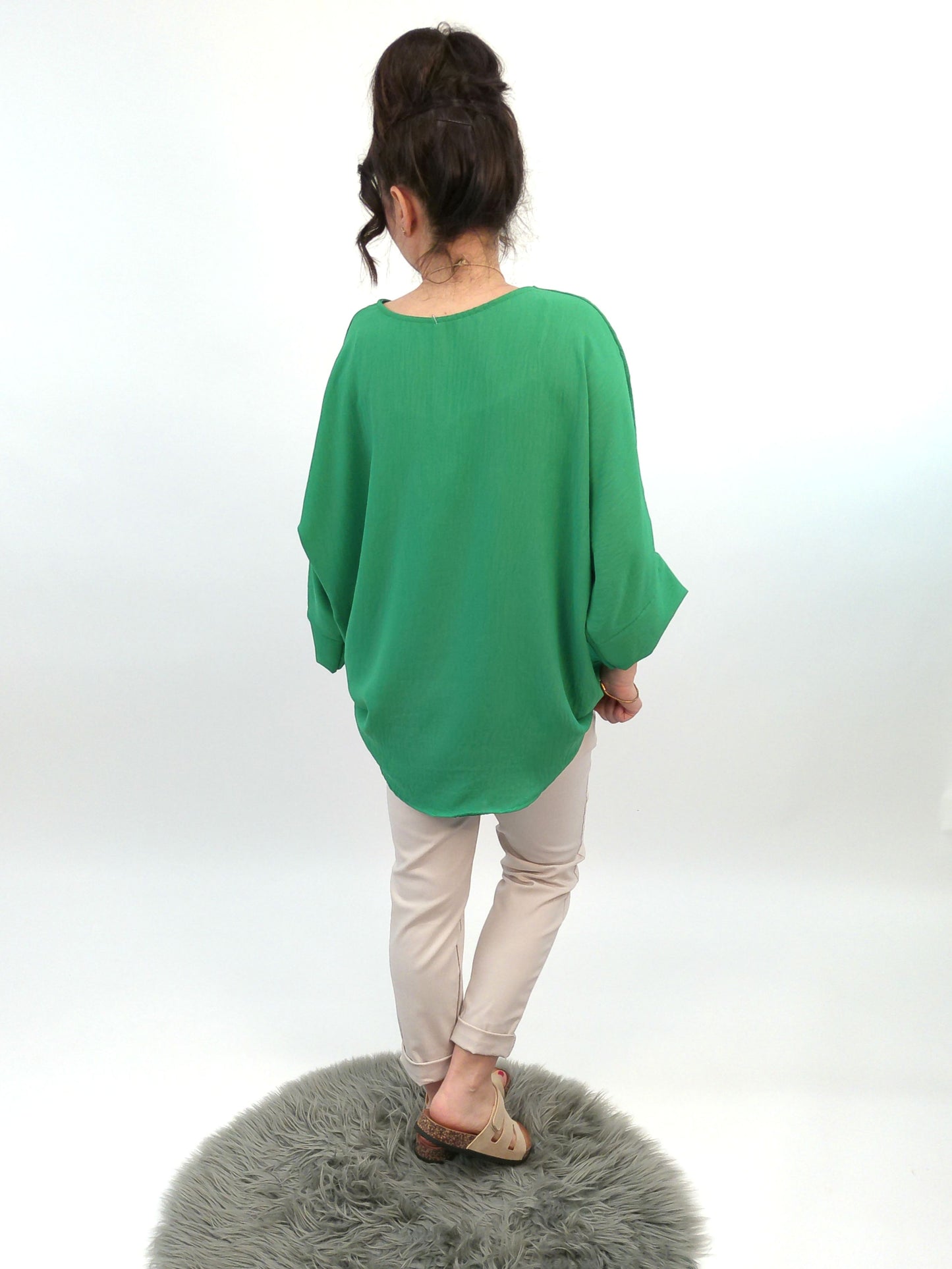 Shirt mit Kette smaragdgrün, Gr. 38-44