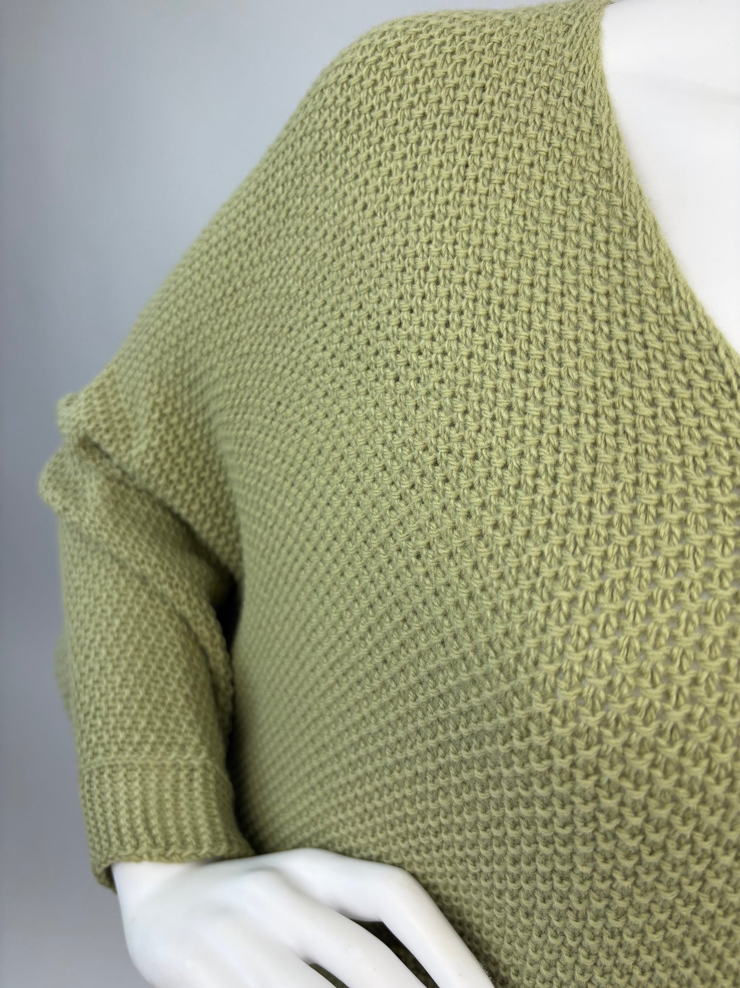 Strickpullover moosgrün, Gr. 36-42