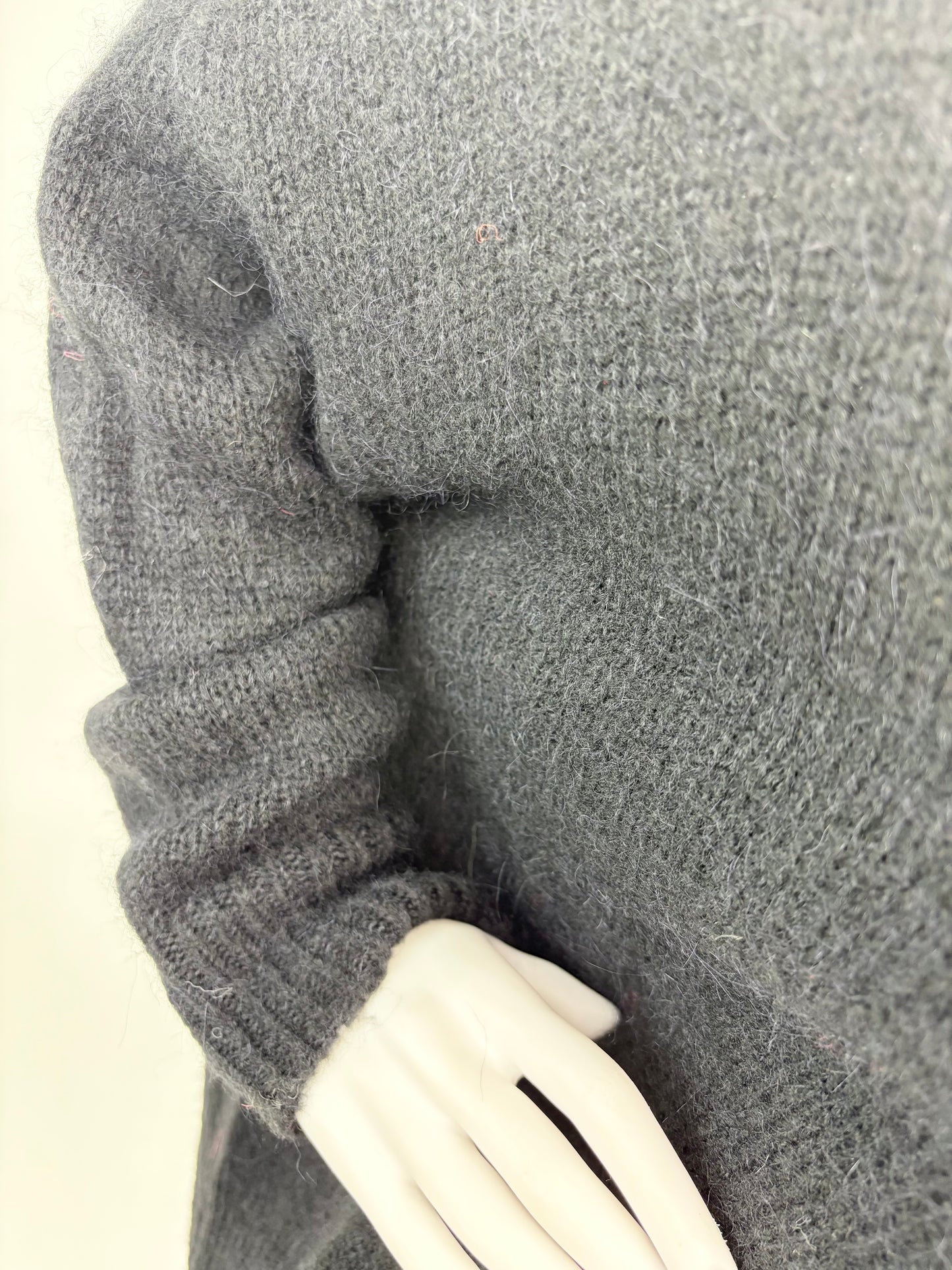 Strickpullover V-Neck schwarz, Gr. 36-42