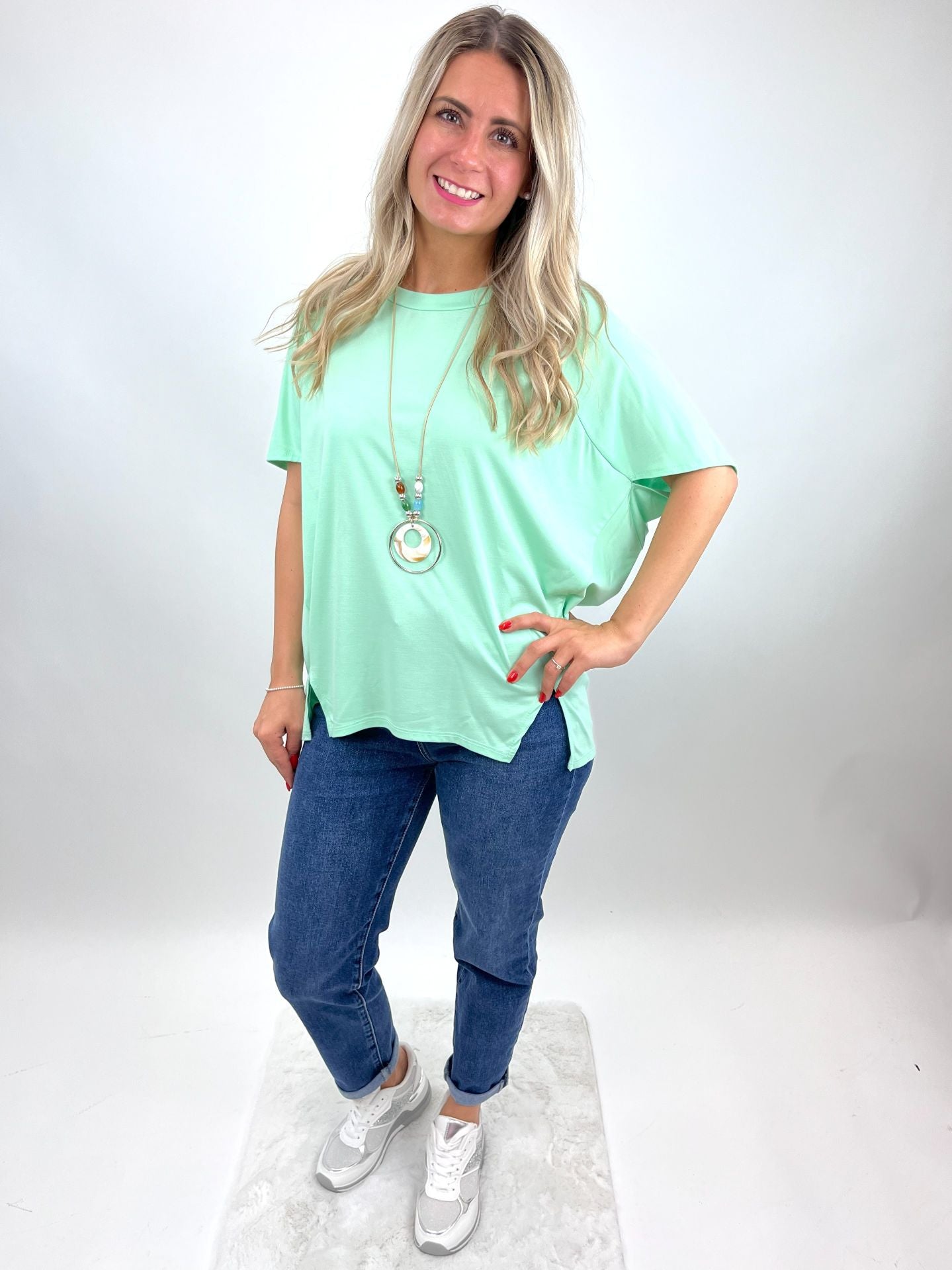 Shirt mit Kette mintgrün, Gr. 38-44