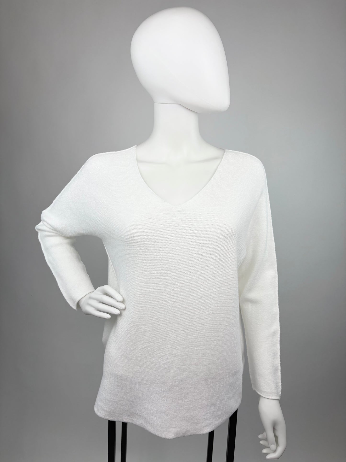 Pullover V-Ausschnitt weiß, Gr. 36-42