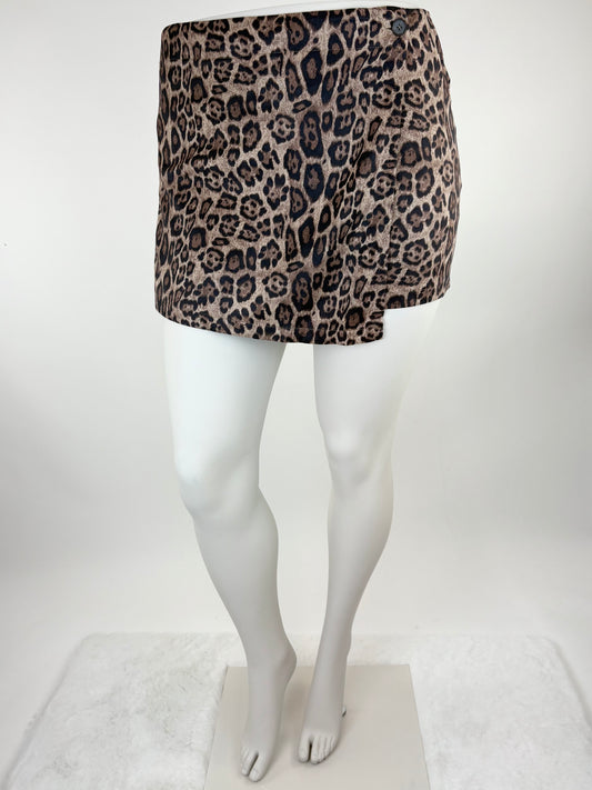 Leo-Skort Velouroptik, Gr. 34-40