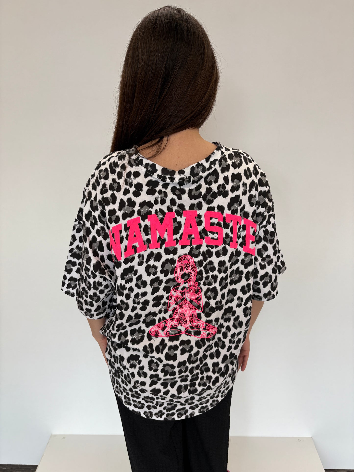 Leo-Shirt "Namaste", Gr. 36-42