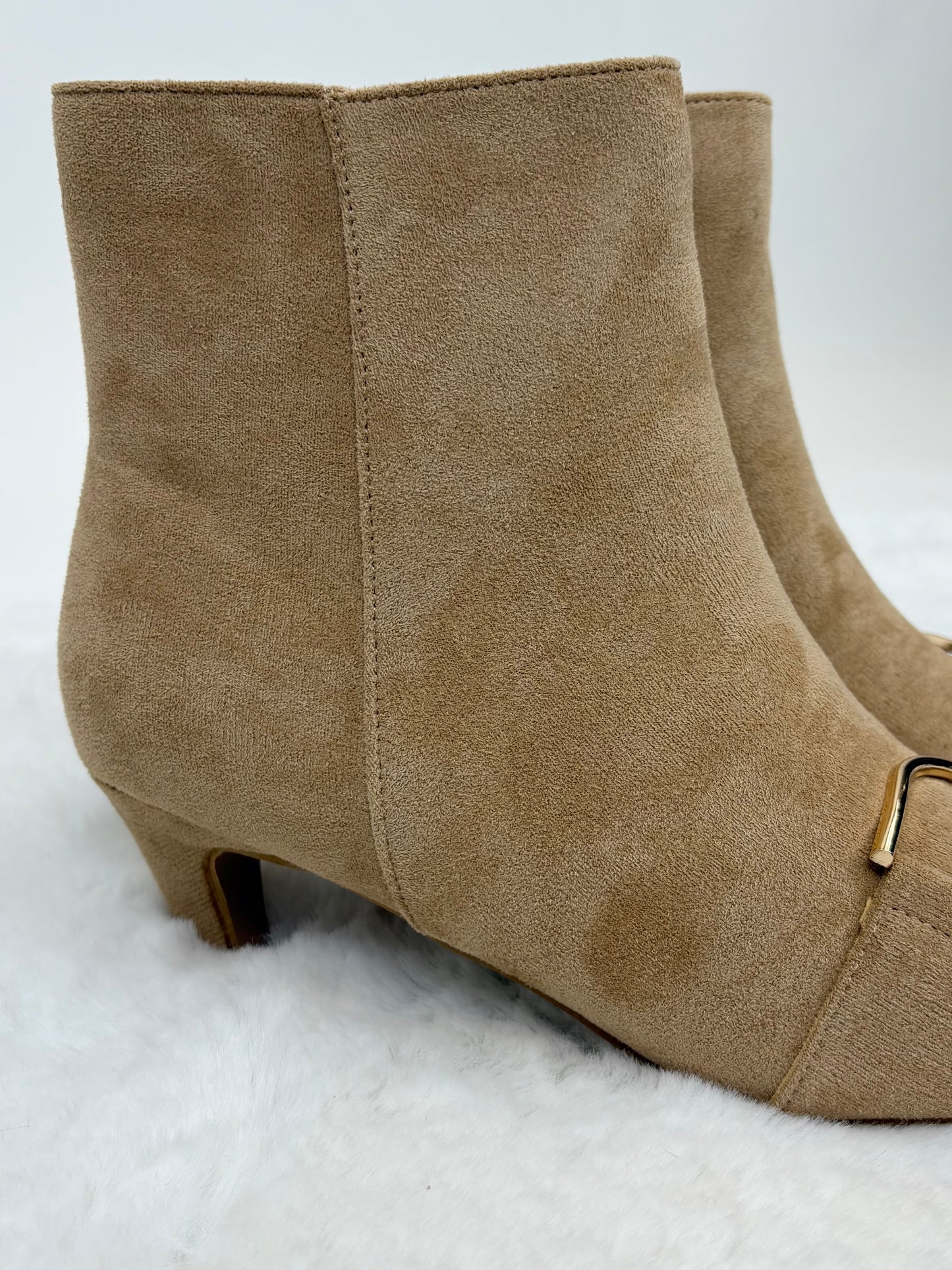 Stiefeletten Wildlederoptik camel/gold, Gr. 36-41