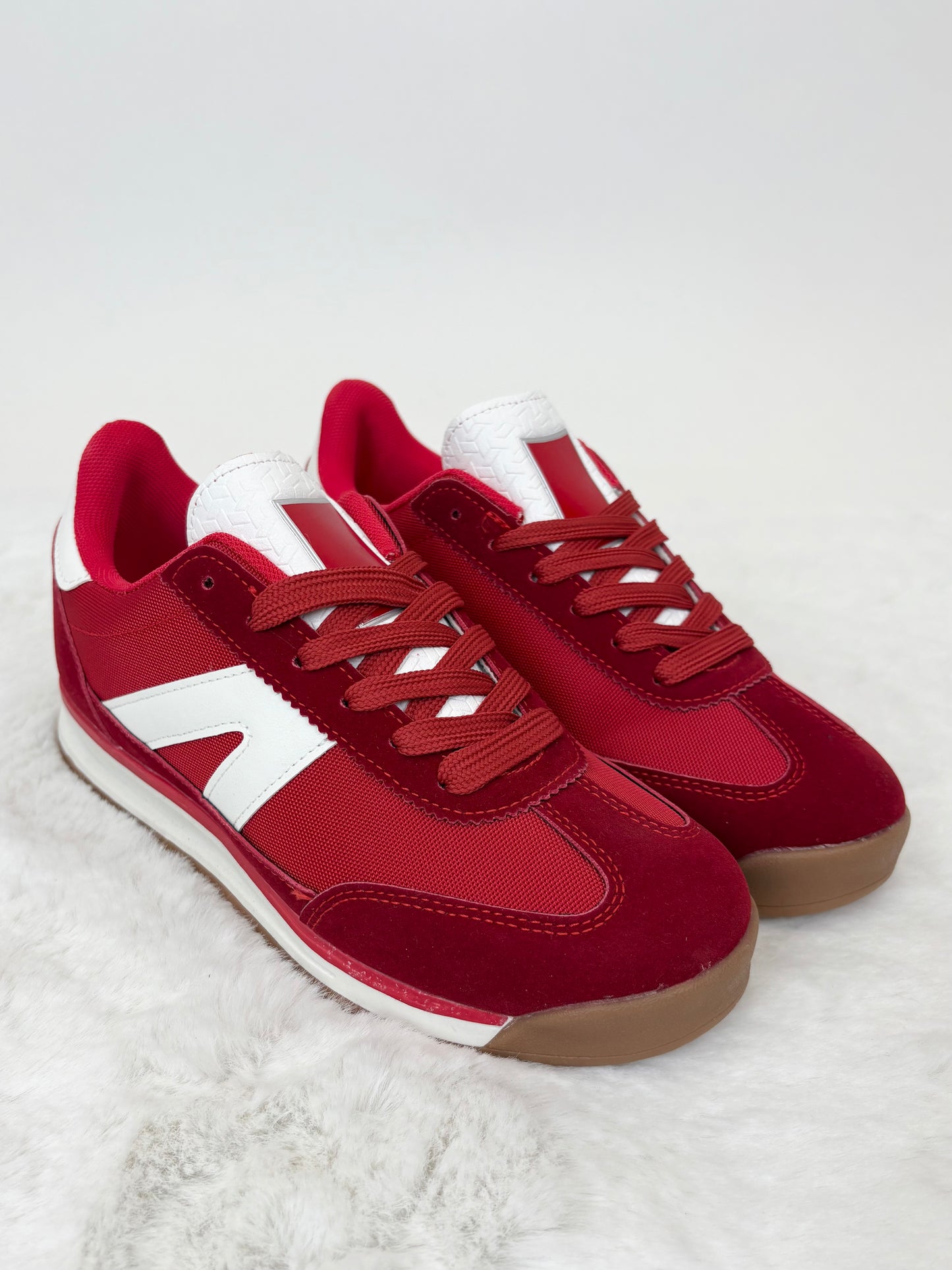 Sneaker rot-weiß, Gr. 36-41