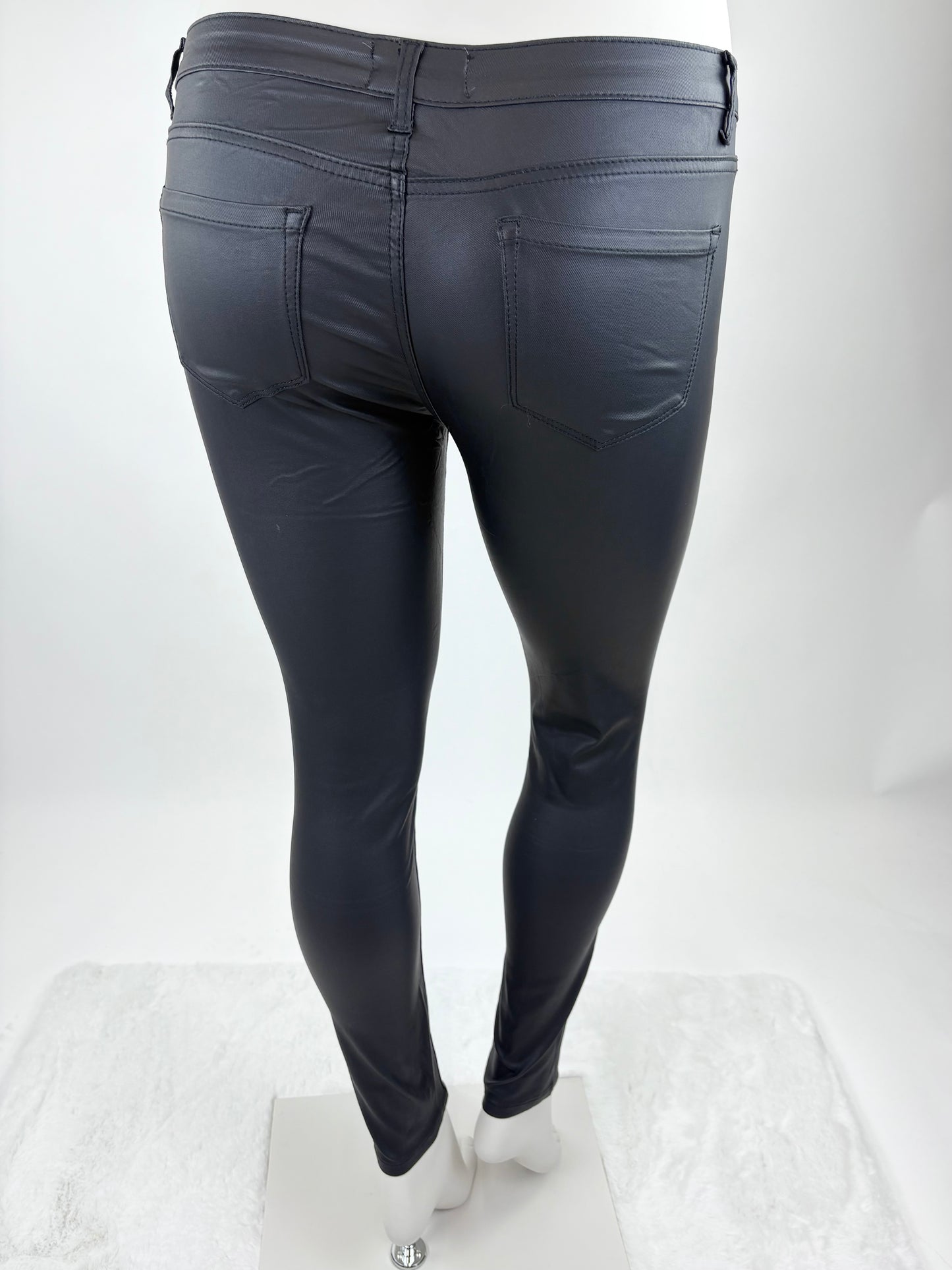 Kunstlederhose schwarz, Gr. 34-42