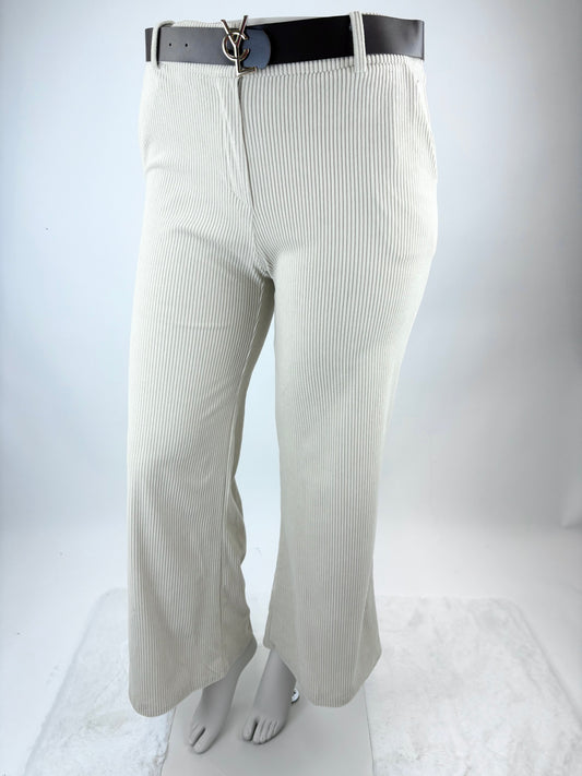 Samtcordhose beige mit Gürtel, Gr.36-42