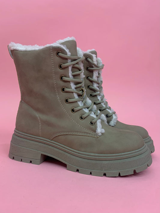 Boot mit Fell taupe, Gr. 36-41