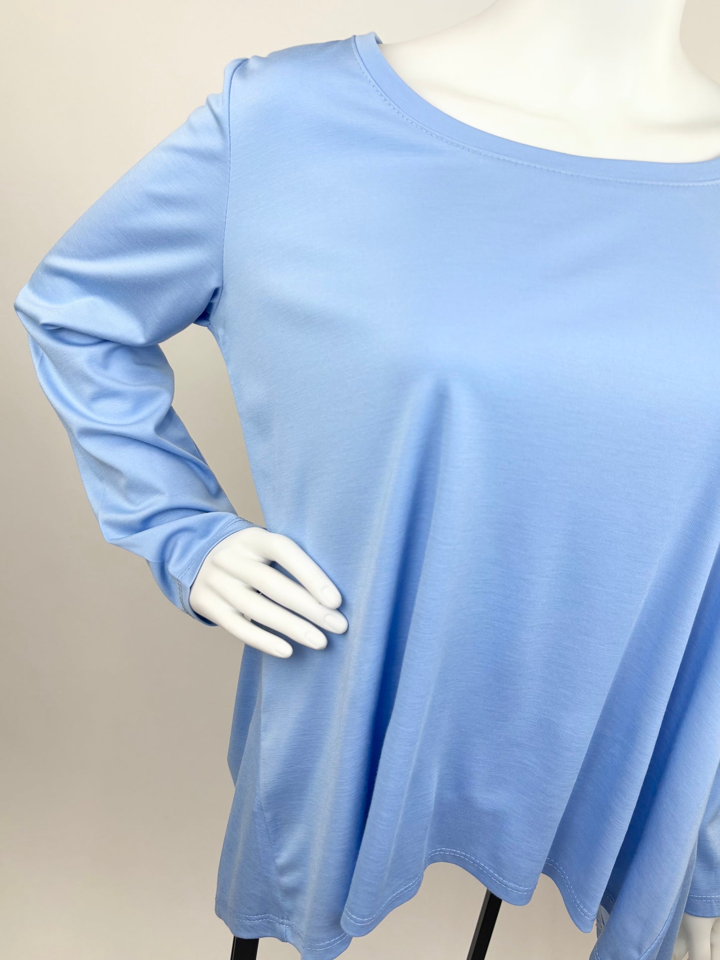 Oberteil mit Twist-Back-Design hellblau, Gr. 36-42