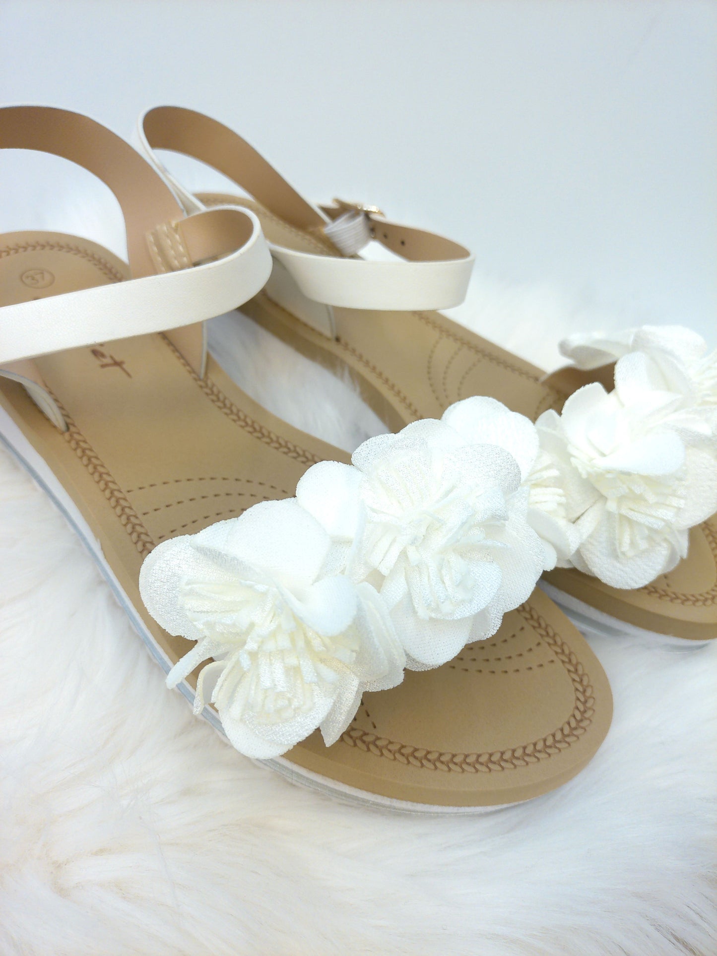Sandale Blumen weiß, Gr. 36-41