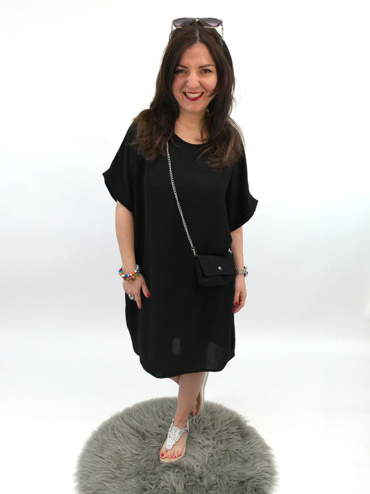 Kleid mit Tasche schwarz, Gr. 38-44