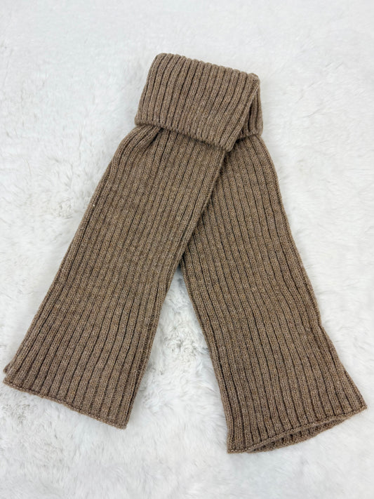 Kuschelige Strickstulpen beige