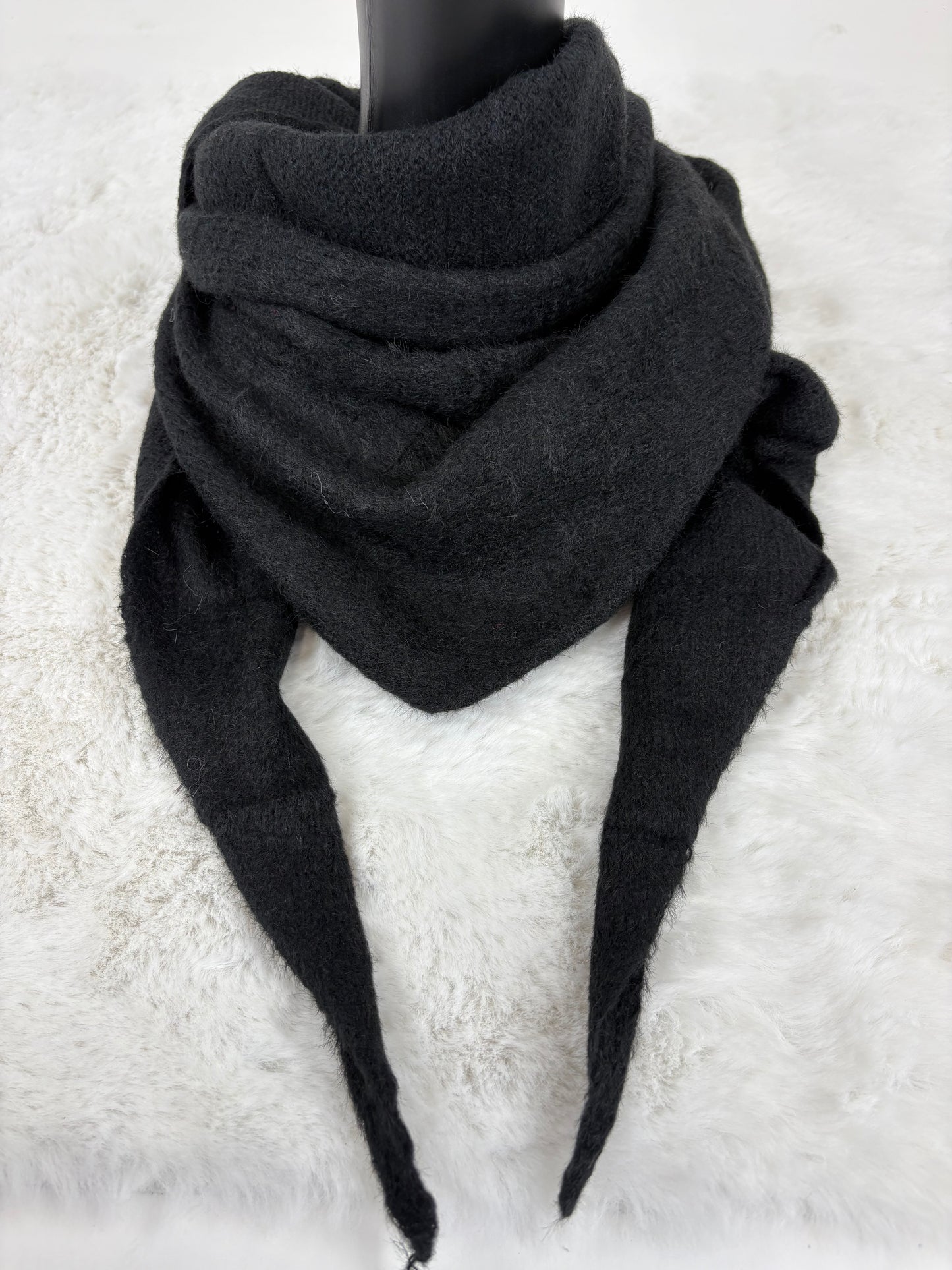Dreiecksschal schwarz