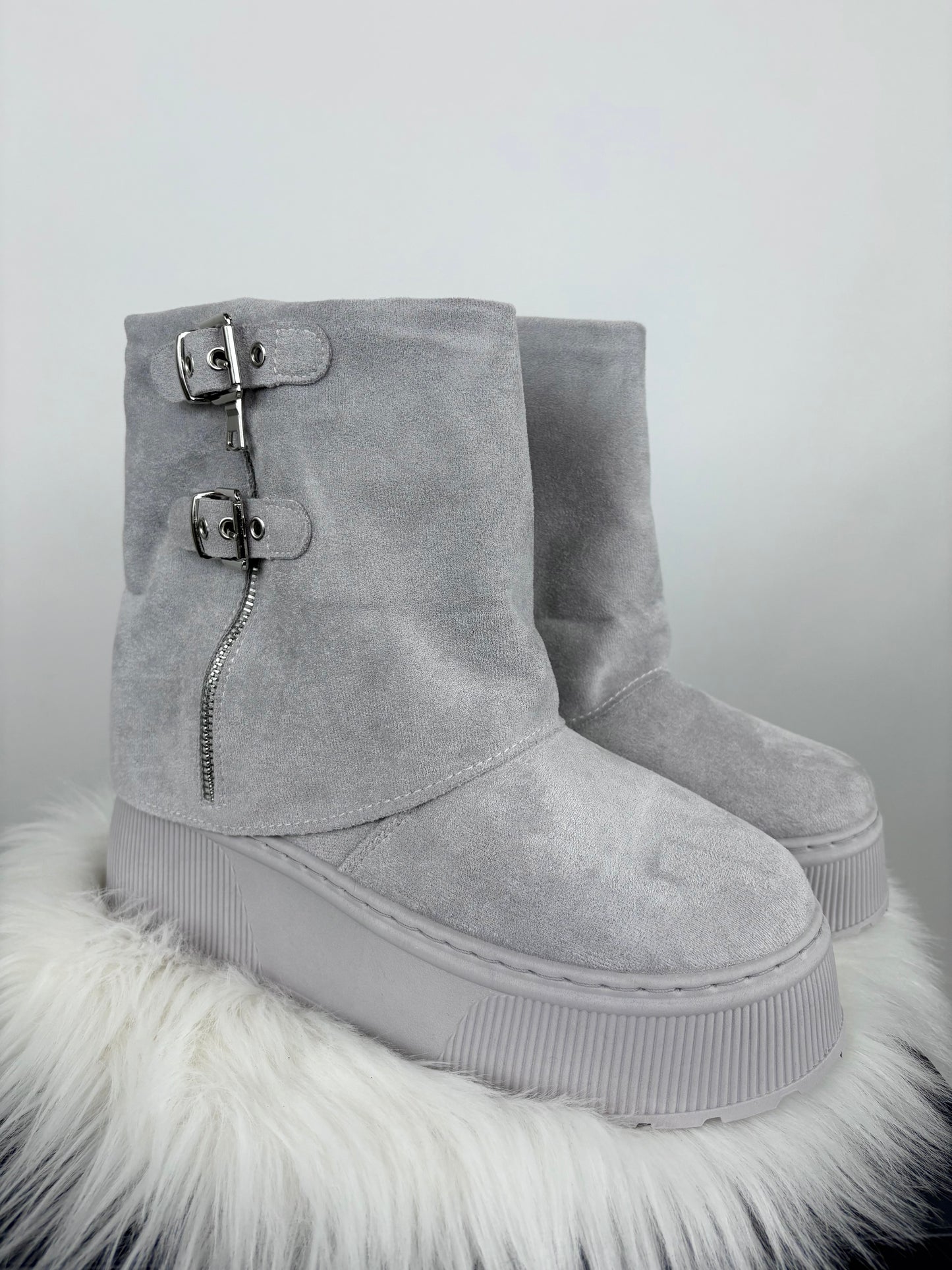 Plateau-Boot hellgrau, Gr. 36-41