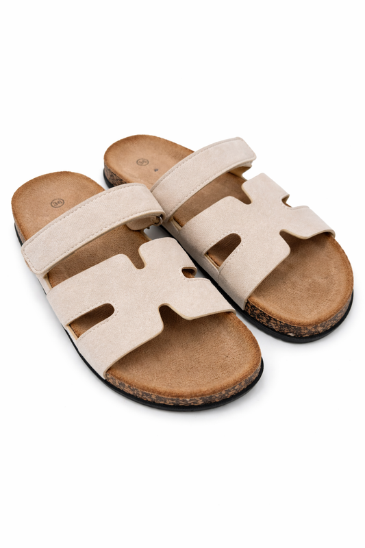 Pantoletten im ikonischen H-Cut-Out-Design creme, Gr. 36