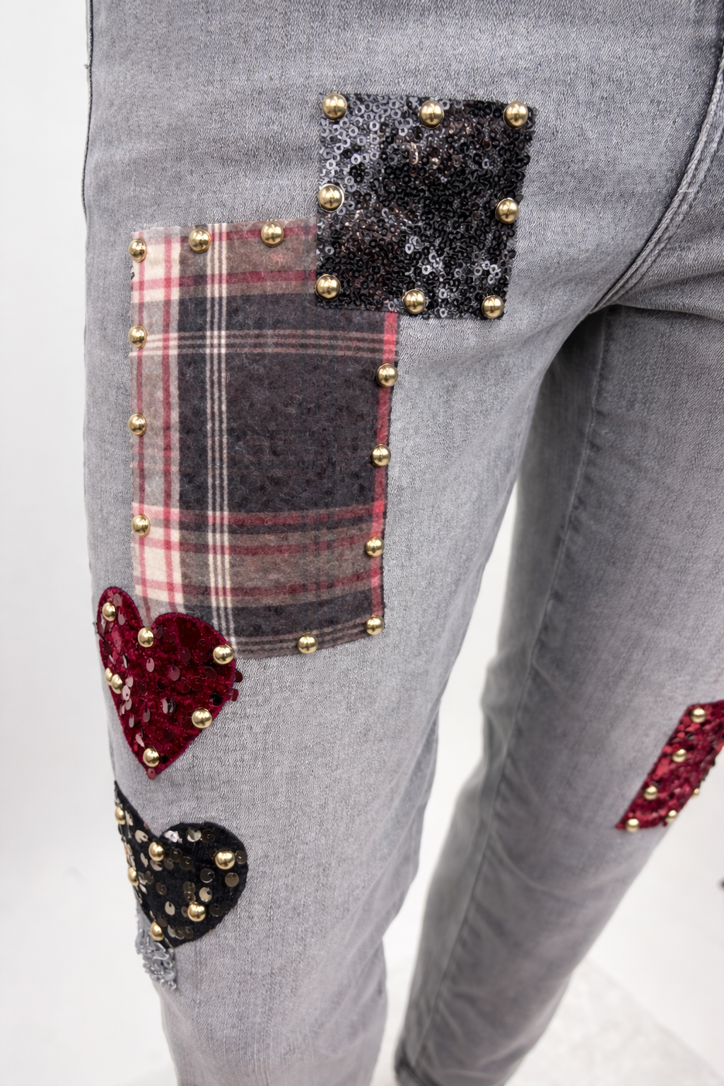 Jeans Pailletten + Patches grau, Gr. 36-42