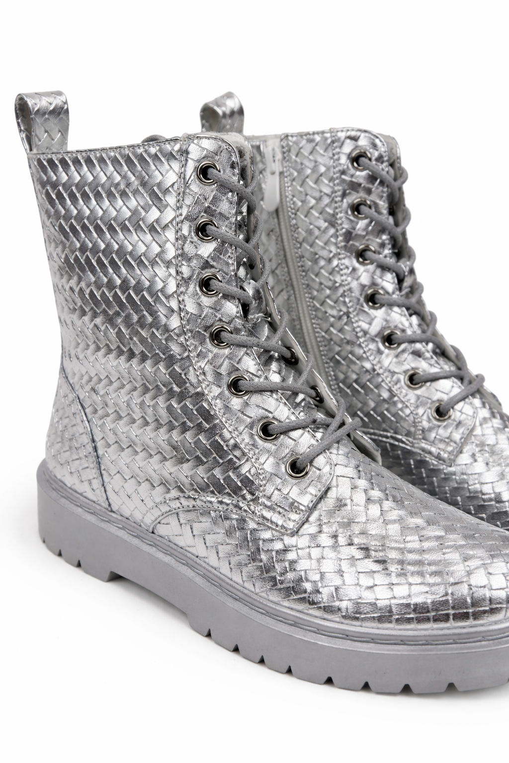 Schnürstiefeletten silber, Gr. 36-41