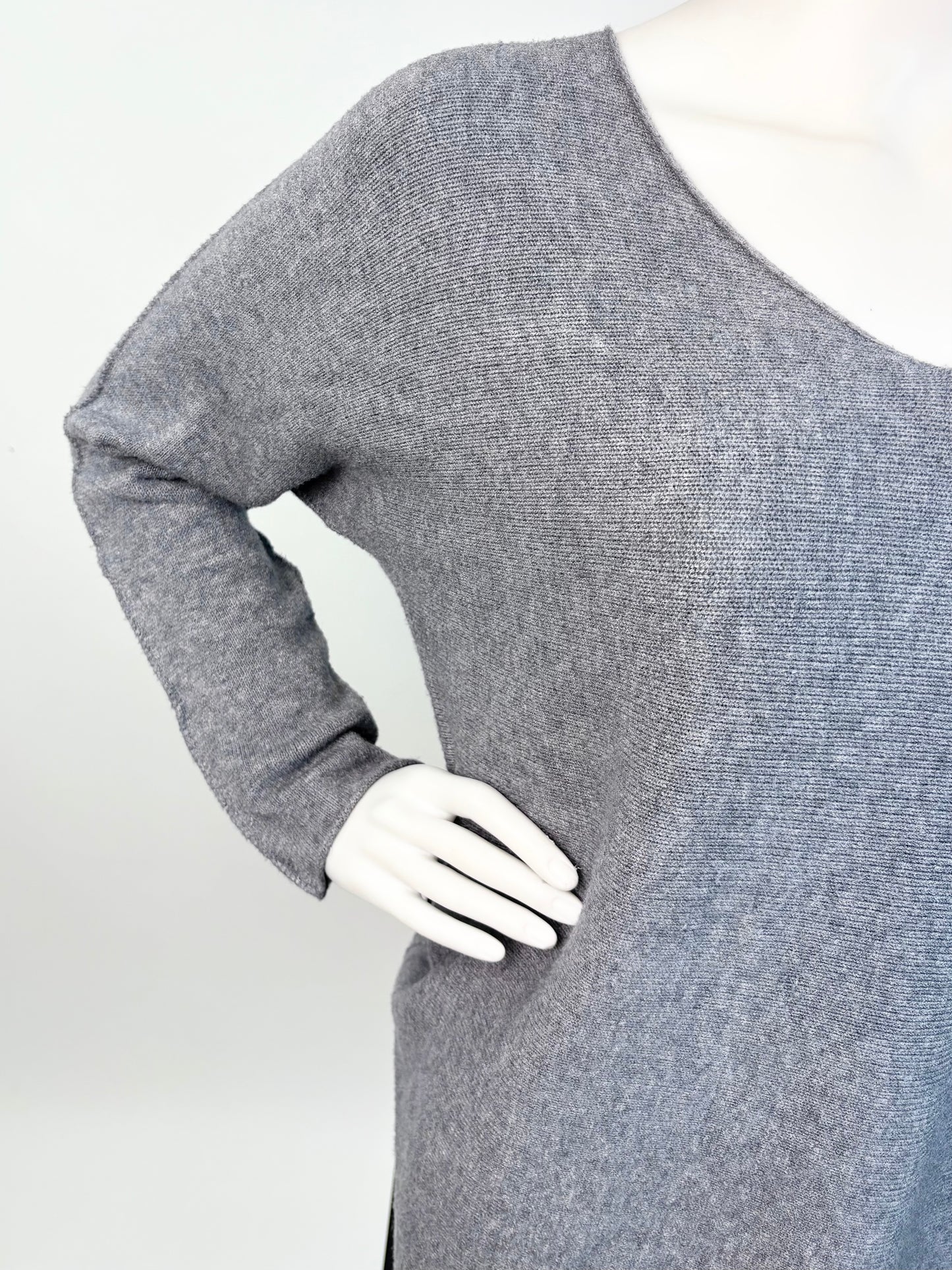Feinstrickpullover V-Neck grau, Gr. 36-42