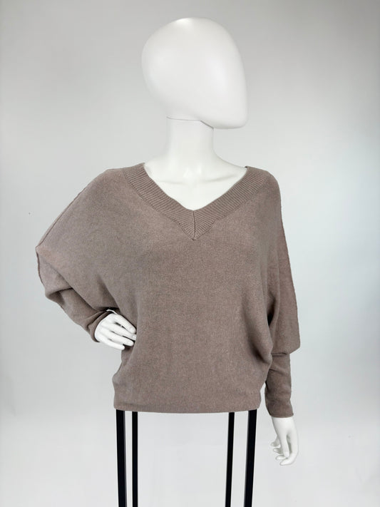 Stickpullover Oversize mit V-Ausschnitt taupe, Gr. 36-42