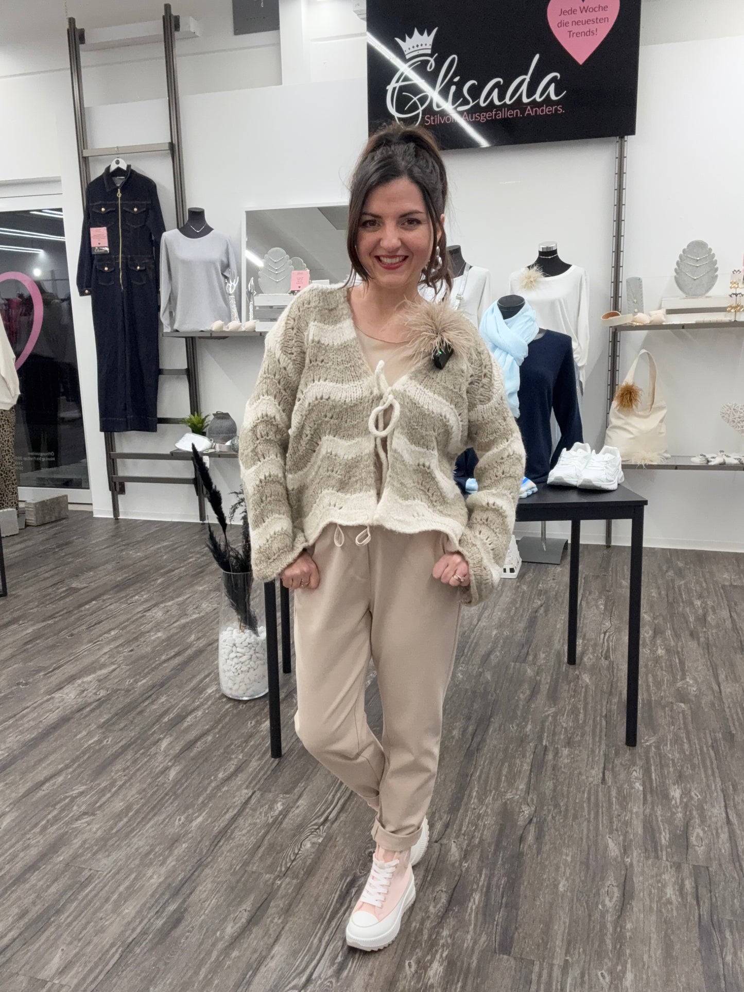 Flauschige Oversized Strickjacke mit Front Schnürung, Gr. 36-42