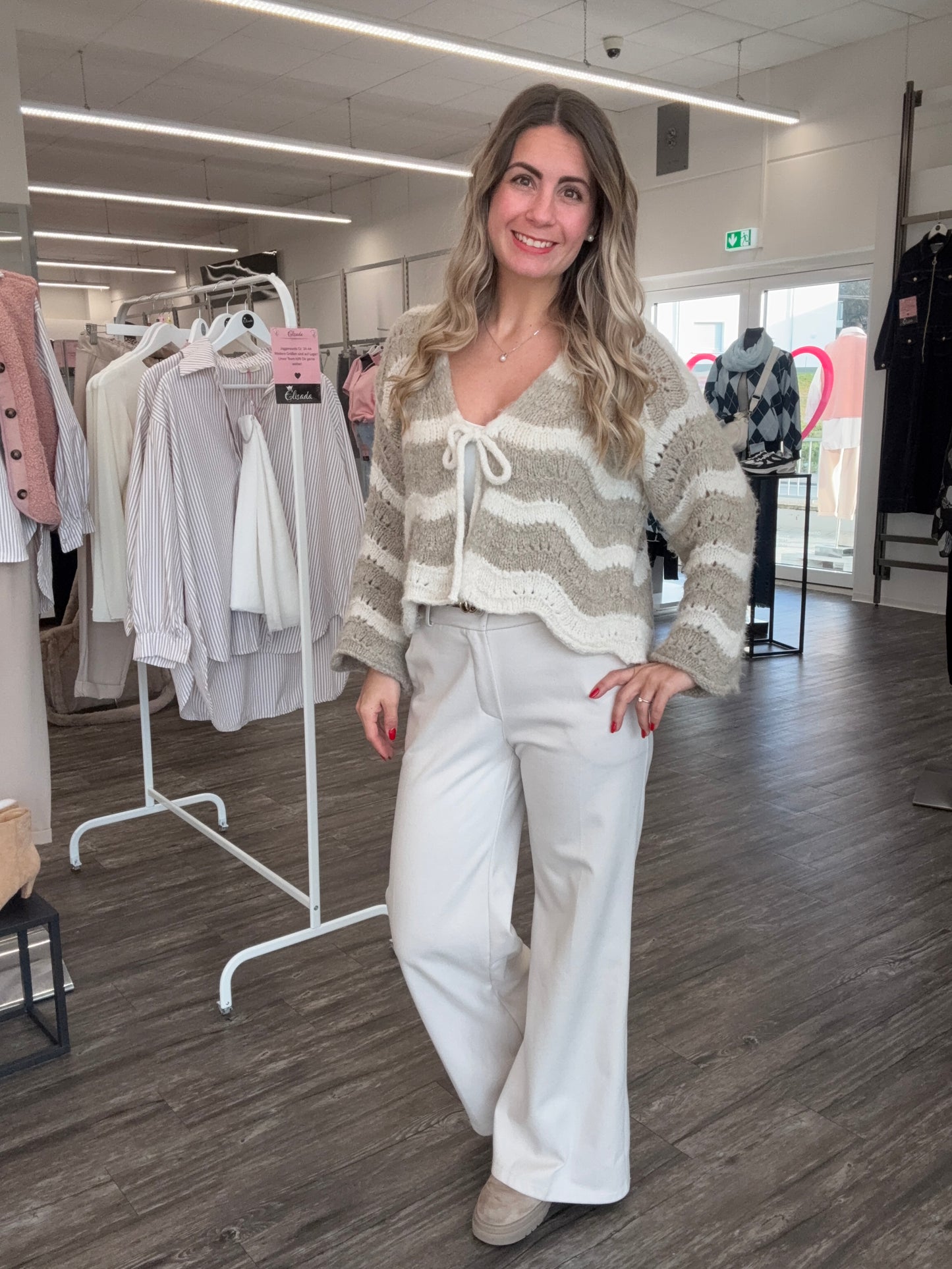 Flauschige Oversized Strickjacke mit Front Schnürung, Gr. 36-42