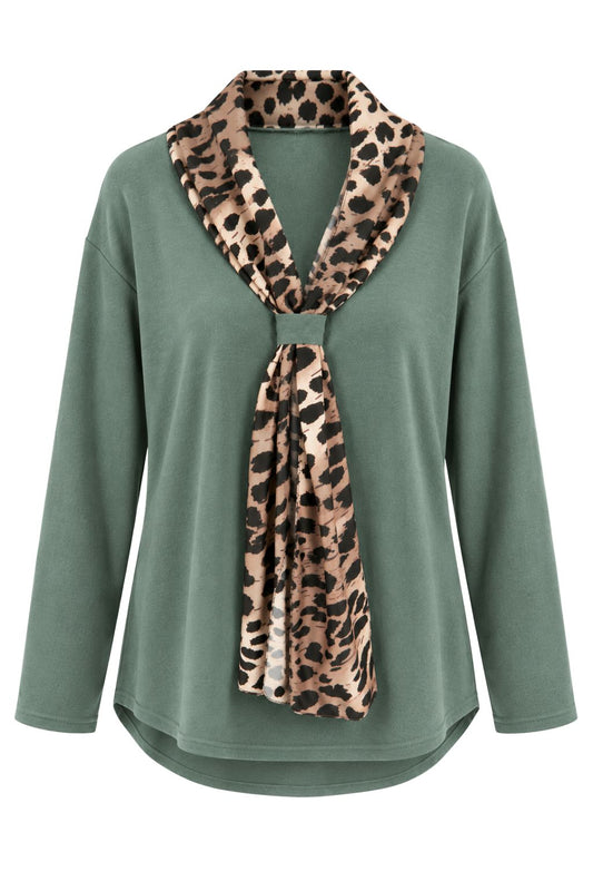 Shirt mit Leo-Schal eukalyptus, Gr. 36-44