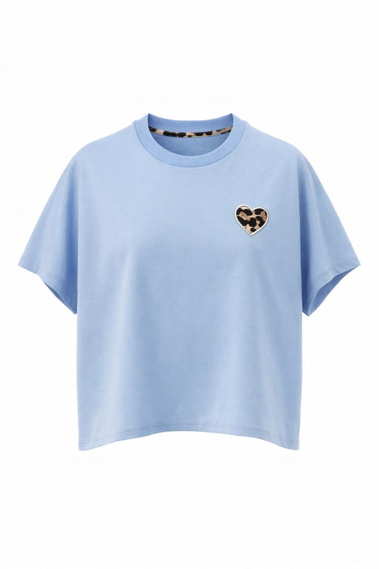 Oversized T-Shirt mit Leo Herz Stickerei hellblau, Gr. 36-42