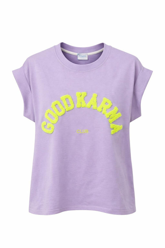 Shirt „Good Karma Club“ flieder, Gr. 34-40