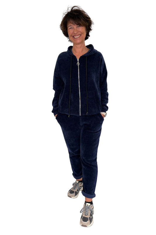 Kuschelweiches Wohlfühl-Set mit Kapuzenjacke & Hose dunkelblau, Gr.  36-42